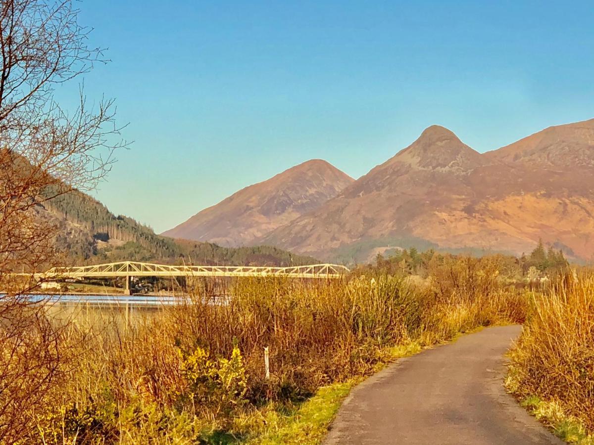 Hunters Lodge Apartments Ballachulish Esterno foto
