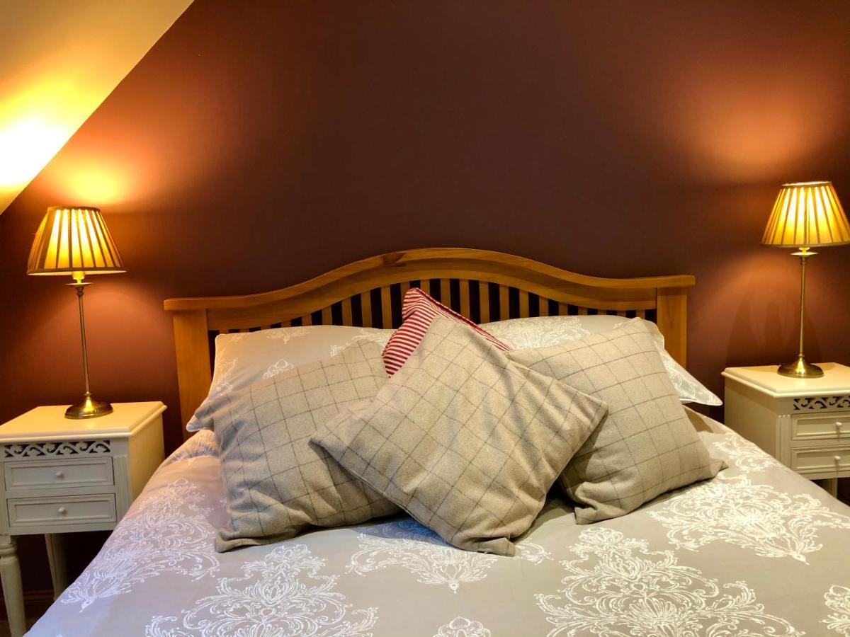 Hunters Lodge Apartments Ballachulish Esterno foto